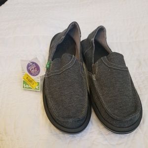Womens Sanuk shoes